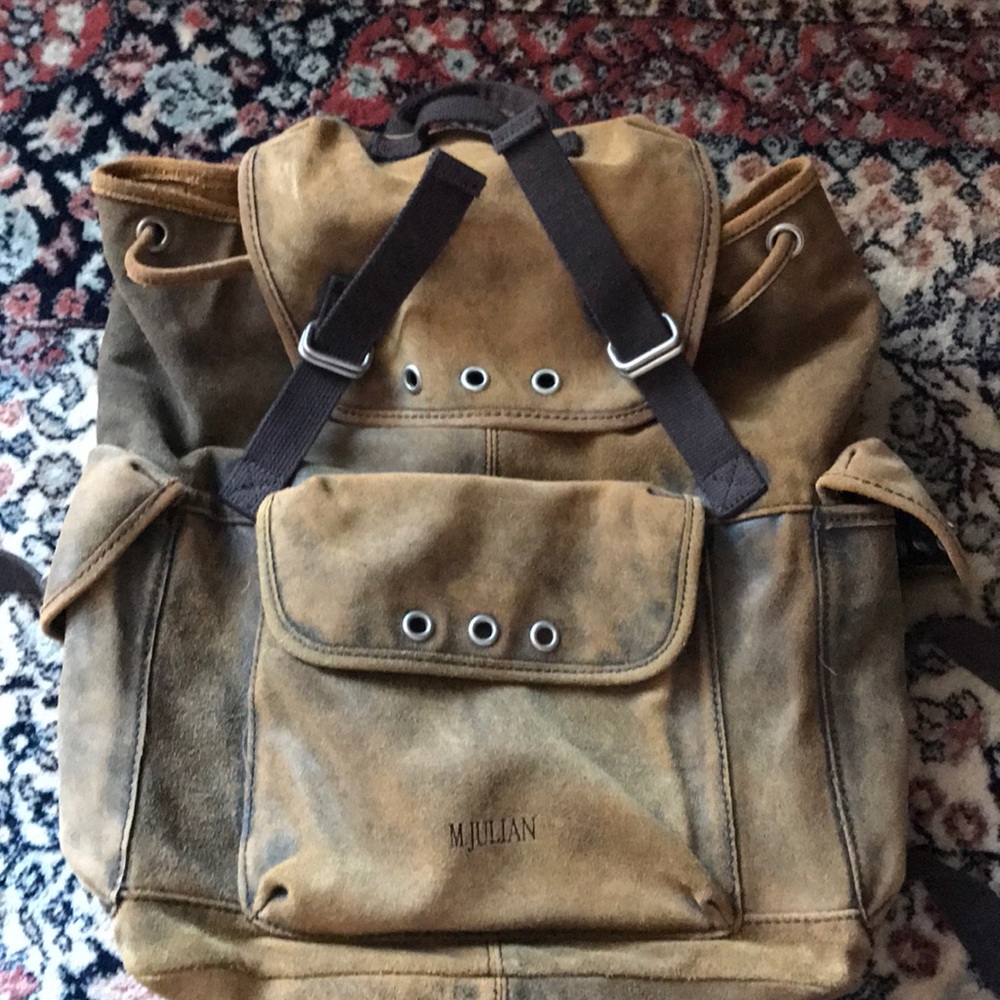 Wilson’s distressed leather full sized backpack